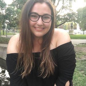 Meet your Posher, Rebecca